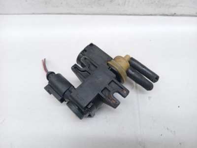 Клапан вакуумa audi a5 2.0 tdi 8t фото №1