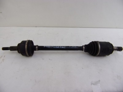 Jeep grand cherokee wk2 3.0 привідний вал права задні 68193667ac фото №1