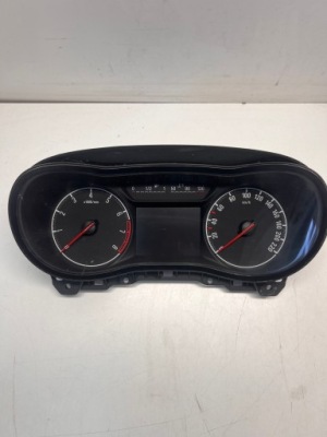 Счетчик приборная панель opel corsa e 2016 r 1.2 b 3132031 фото №1