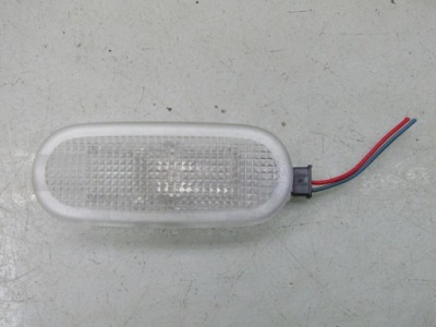 Qashqai iii j12 23r лампа салона кабины освещение 8129-3xx фото №1