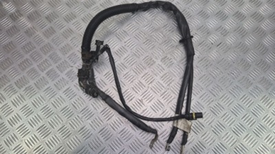 Клемма плюсовая mercedes gle350d w166 a1664409608 om642.826 фото №1