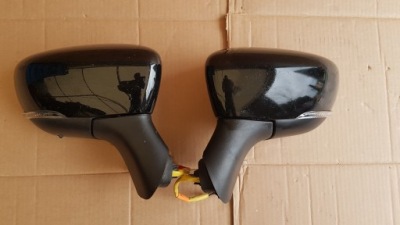 Renault captur ii lift дзеркало праве 11 pin фото №1