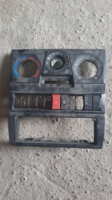 Рамка панель обдув iveco daily iv 178140200 фото №1