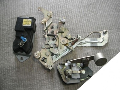 Hyundai h1 starex 97- замок правый -дверь сдвижные фото №1