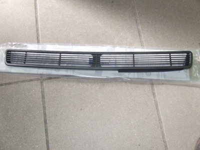 Решётка решётка радиатора капот mercedes sprinter a9018300218 фото №1