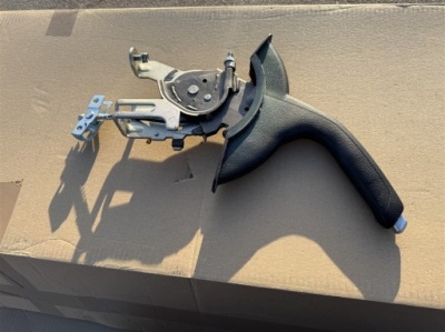 Рычаг ручка тормоза механизм ручного hyundai i20 2 2 рестайлинг  14-19r фото №1