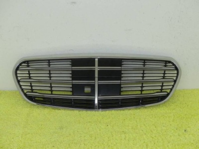 Решітка радіатора решітка радіатора mercedes s w223 20r- фото №1