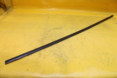 Молдинг уплотнитель правый задняя galaxy mk1 fl фото №1