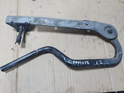 Петля левый перед chrysler voyager фото №1