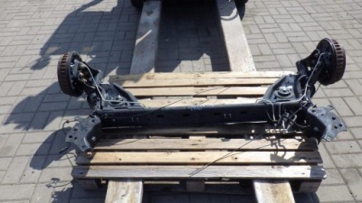 Подвеска задние задний  renault captur 1 1.5 dci подвеска задний  captur 1 фото №1