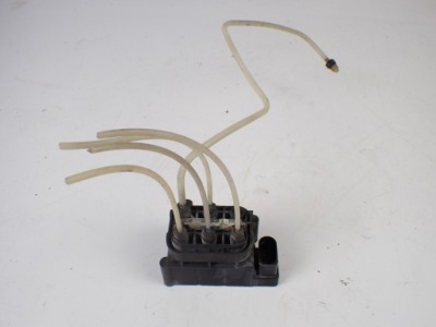 Распределитель zawieniedzia airmatic mercedes s500 w221 a2513200058 фото №1