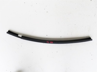 Прокладка молдинг двері задня ліва hyundai i20 i 5d фото №1