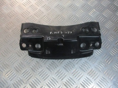 Кронштейн крила задній piaggio mp3 125 фото №1