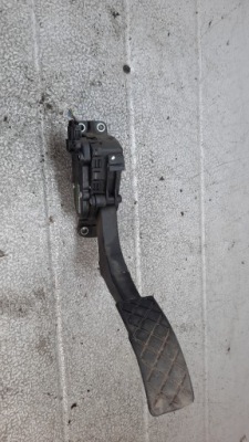 Потенціометр газу skoda fabia 04r 1.4b 9q1721503c фото №1