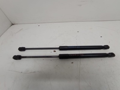 Kia ceed i hb привід амортизатор кришки задня комплект 2006-12r фото №1