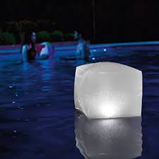 Pływająca lampa LED do basenu CUBE 28694 Intex