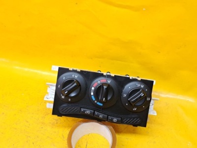 Панель обдув mercedes a-klasa w168 1688300485 фото №1