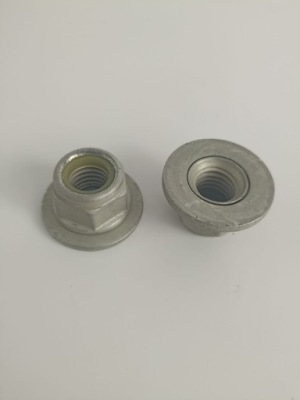 Гайка m14 лапы коробки передач fiesta puma фото №1