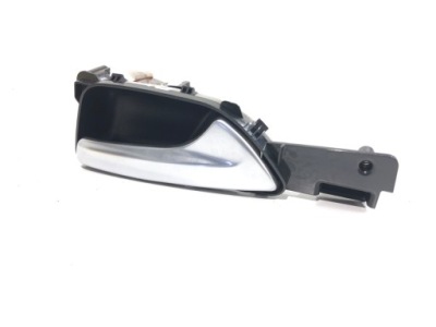 Ручка внутренняя правый задний  mercedes gle suv 15-18 a1667600661 фото №1