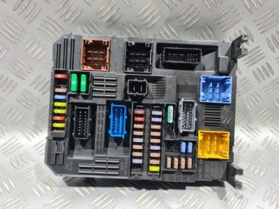 Коробка запобіжників модуль bsi opel corsa f фото №1