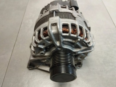 Mercedes-benz glc x253 2.0 cgi генератор a0009069305 фото №1