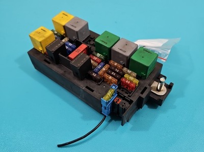 Коробка предохранителей mercedes ml w164 a1645402972 фото №1
