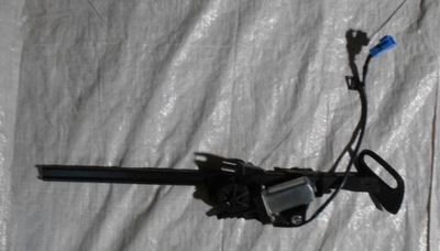 Mercedes w205 cabrio pas кронштейн поперечина ремень безопасности фото №1