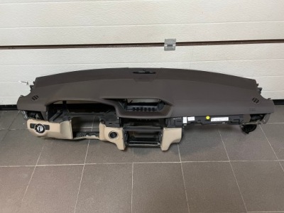 Mercedes w212 приборная панель кожа коричневая obszywana подушка безопасности фото №1