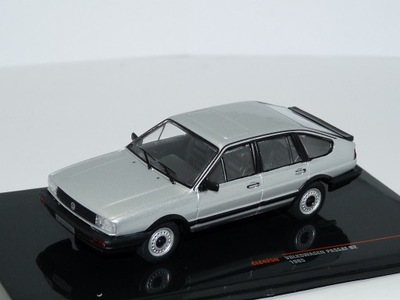 Volkswagen Passat B2 (1985) 1:43 IXO CLC425N