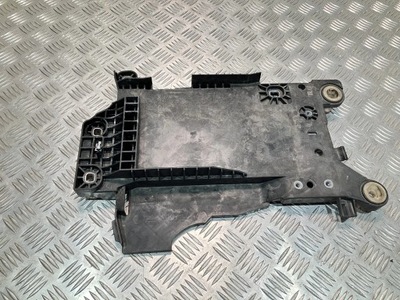 Основание аккумулятор bmw 1 f40 1.5 i фото №1