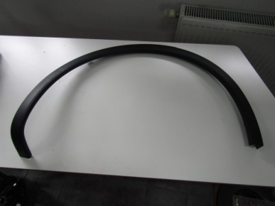 Молдинг крила права задня cayenne 7p5 фото №1