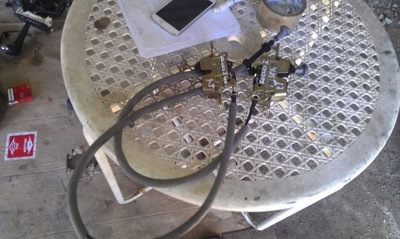 Ford focus mk1 sedan - замок сидіння задня правий фото №1