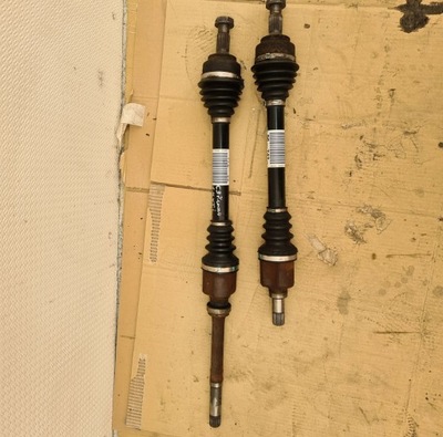 Привідний вал ліва права перед 207 c3 picasso 1.4 16v фото №1