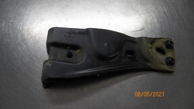 Кронштейн крыла vw passat b6 3c0821142 фото №1