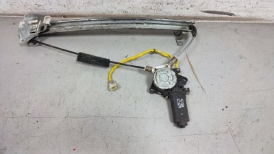 Підйомник скло лівий перед mitsubishi sigma 91-96 фото №1