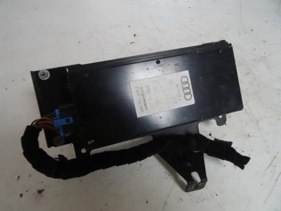 REFORZADOR RADIO AUDI A4 B7 FORD KUGA MK1 8H0035223E  