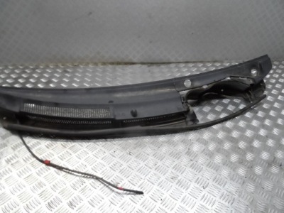 Жабо пластиковий toyota yaris ii 06-11 фото №1