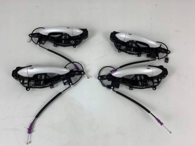 Insignia b ручка двері правий задній keyless z42c фото №1