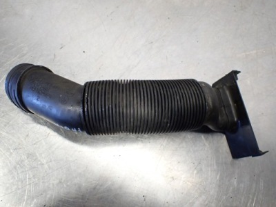 Шланг повітря skoda fabia ii 1.4mpi 6q0129618k фото №1