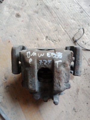 Суппорт тормозной правый задний  bmw 735 фото №1