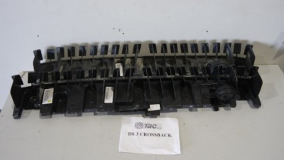 Усилитель бампера направляющая ds3 crossback фото №1