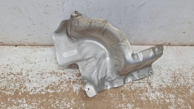 Bmw оригінальний номер 7401466 лист захист теплова фото №1