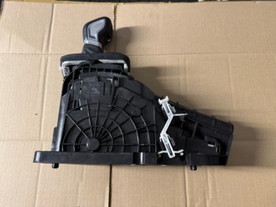 Volvo v90 2.0 d автоматична коробка передач домкрат перемикання передач фото №1