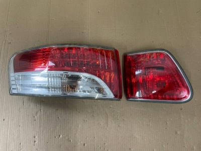 Toyota avensis 3 t27 универсал 09-12 фонарь  левая задний  led комплект фото №1