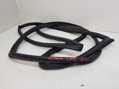 Kia venga ix20 прокладка дверь левый перед 2009- фото №1