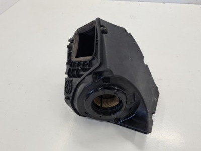 Audi a4 b9 корпус фильтра воздуха 3.0tdi фото №1