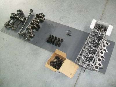 Частини двигуна audi 2,0 tdi двигун 03l021cg фото №1