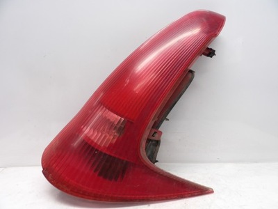 Лампа права задня peugeot 206 фото №1