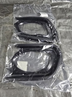 Dacia sandero ii stepway 17- рамки противотуманных фар решётка 261a28671r фото №1