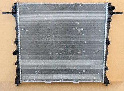 Радиатор воды vw crafter 2n sy 2017- фото №1